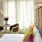 Hotel Alexandra