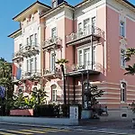 Alexandra