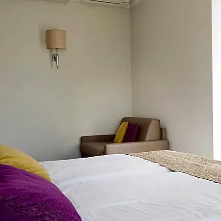 Hotel Alexandra 3*