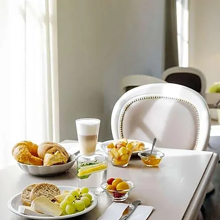 Hotel Alexandra 3*
